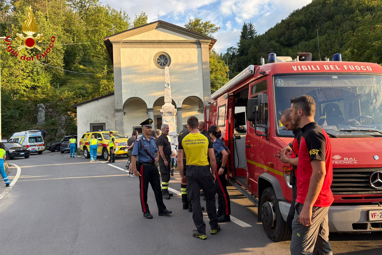 Immagine del posto comando avanzato realizzato dai Vigili del fuoco per la ricerca della persona scomparsa