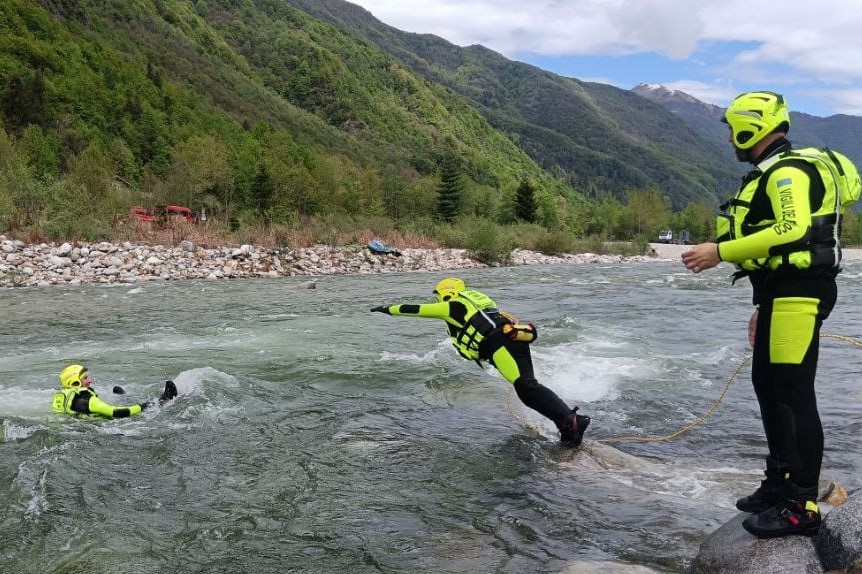 Addestramento dei Soccorritori Fluviali Alluvionali dei Vigili del fuoco