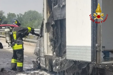 Incendio camion Incendio camion