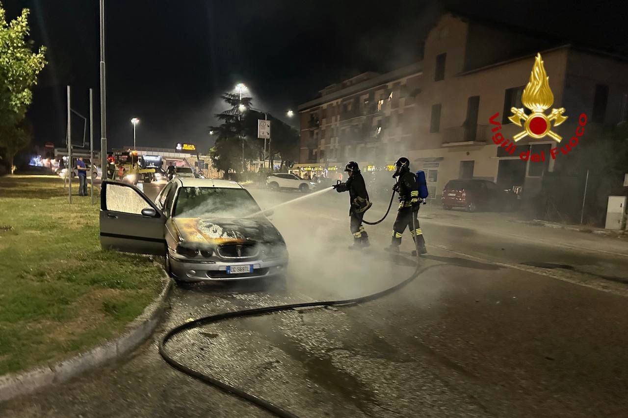 Incendio autovettura a Ponte San Giovanni