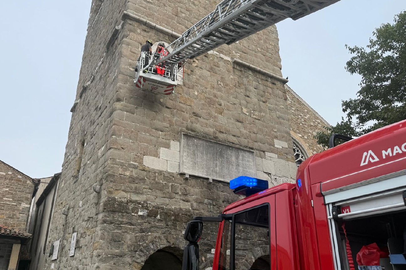 Soccorso persona campanile Soccorso persona campanile