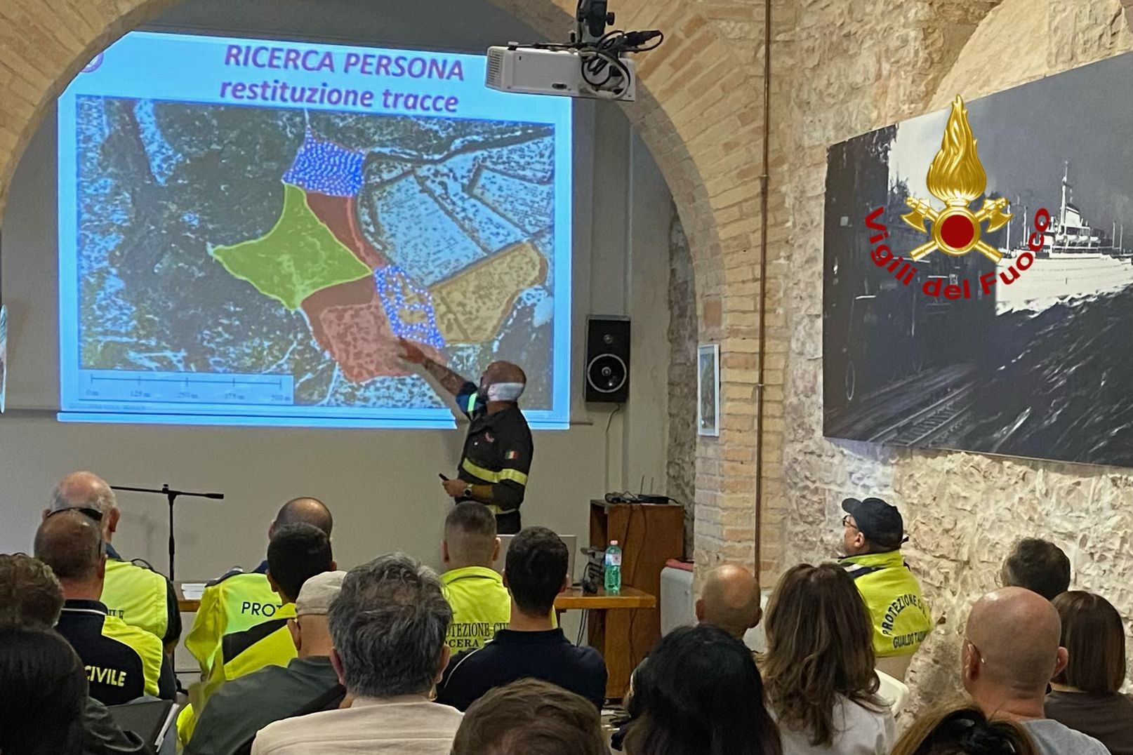 Corso congiunto su cartografia e GPS per le operazioni di ricerca a persona