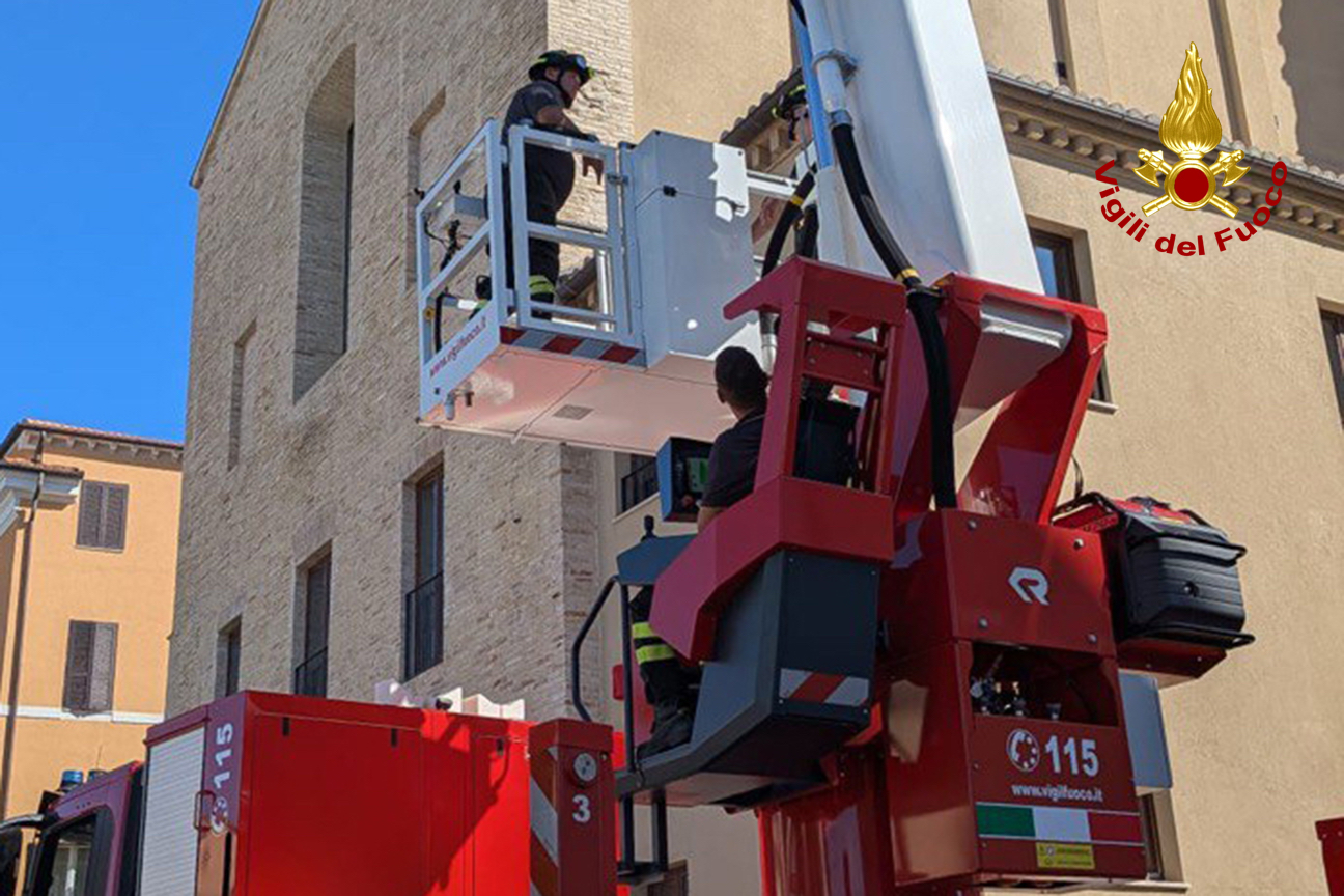 RIMOZIONE PARTI PERICOLANTI