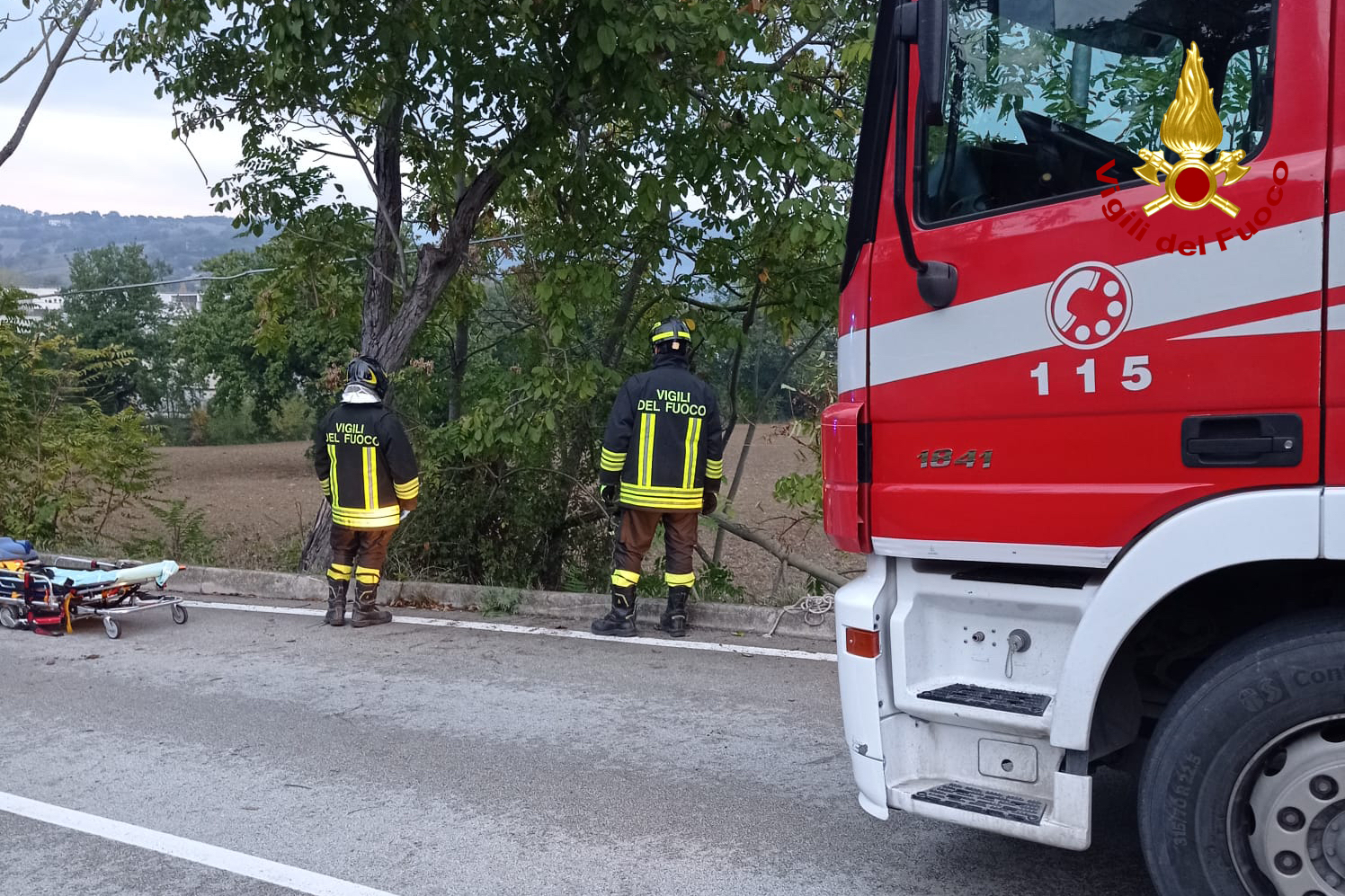 SAN SEVERINO MARCHE (MC)- INCIDENTE STRADALE incidente stradale