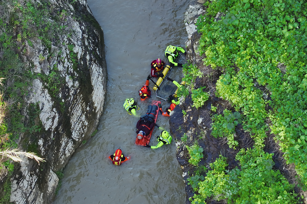 Esercitazione fluviale fiume Alcantara