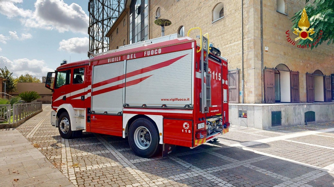 mezzo pesante di soccorso VVF