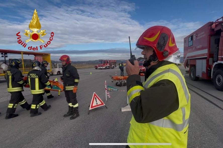Esercitazione totale full scale presso l’aeroporto di San Francesco d’Assisi