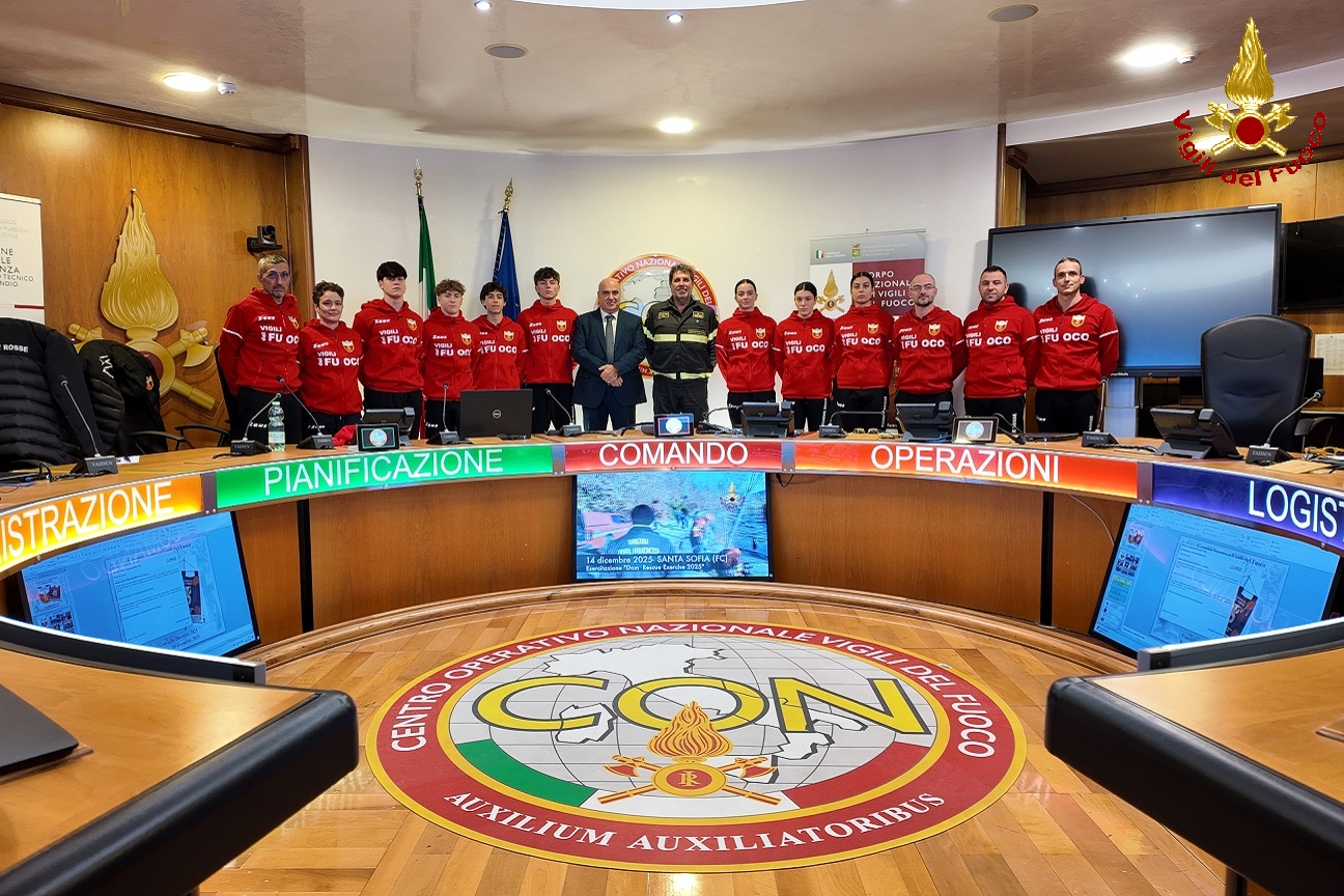 Foto di gruppo - Consiglio direttivo e atleti