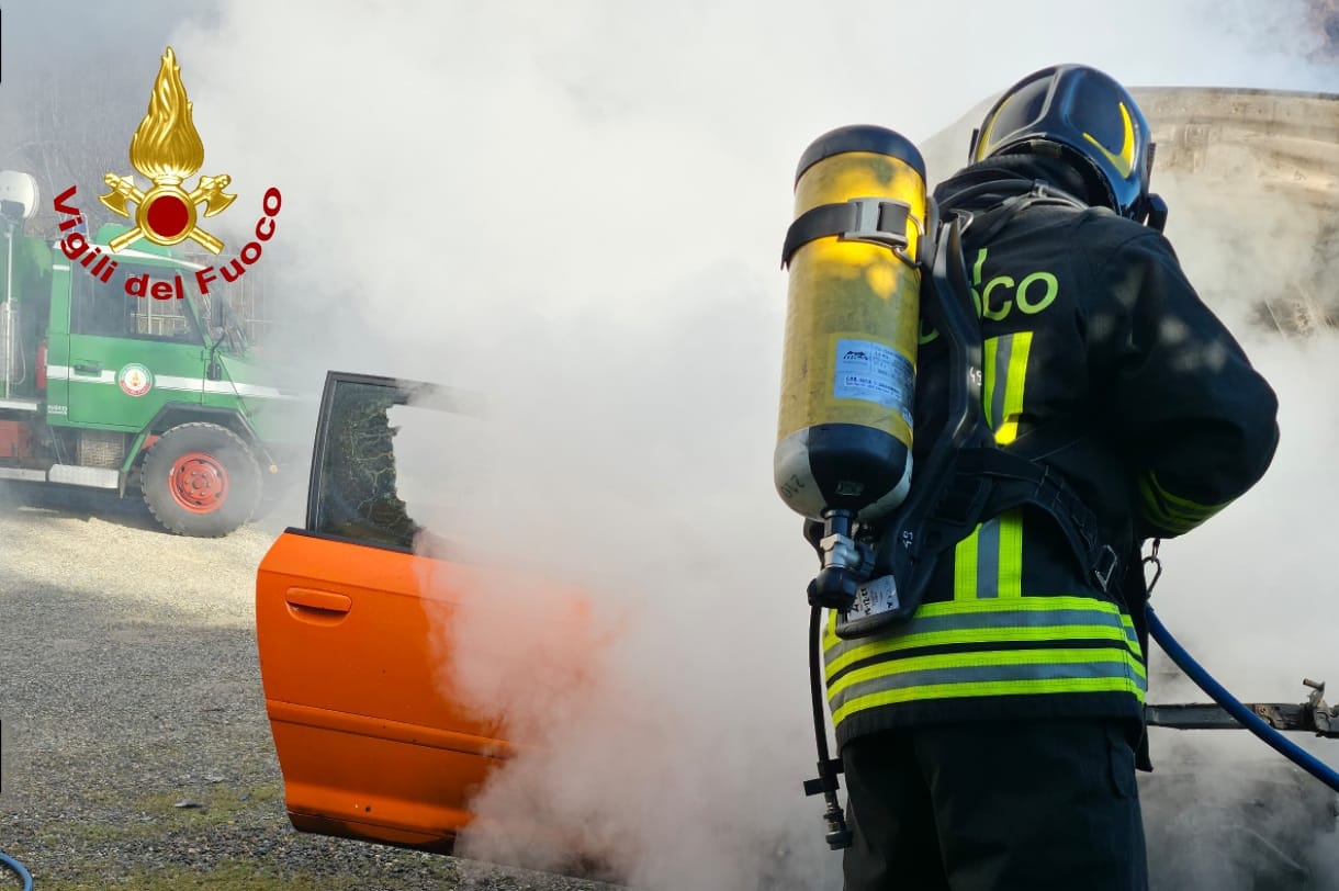 incendio vettura