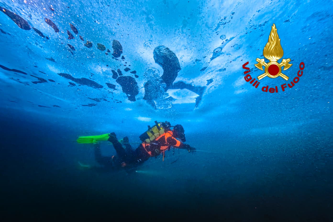 Addestramento sotto ghiaccio – Lago Laux (TO)