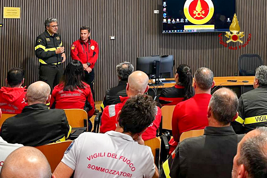 Incontro tra Vigili del fuoco Sardegna e volontari del Soccorso Alpino e Speleologico
