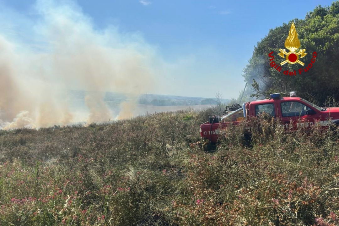 incendio sterpaglie