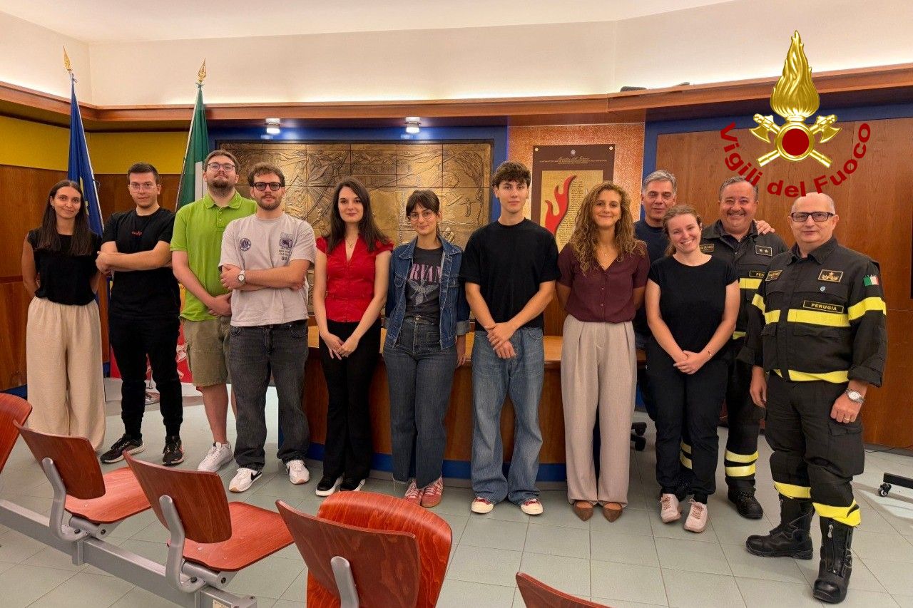 SERVIZIO CIVILE UNIVERSALE: DIECI GIOVANI AL FIANCO DEI VIGILI DEL FUOCO DELL’UMBRIA