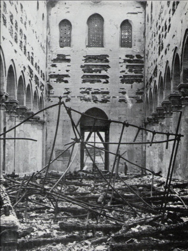 la navata centrale vista dall’altare maggiore 14 giugno 1943