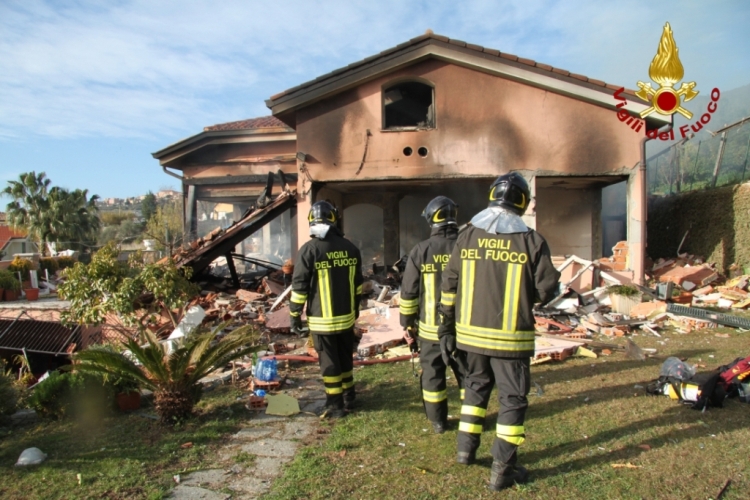 Una fase dei soccorsi