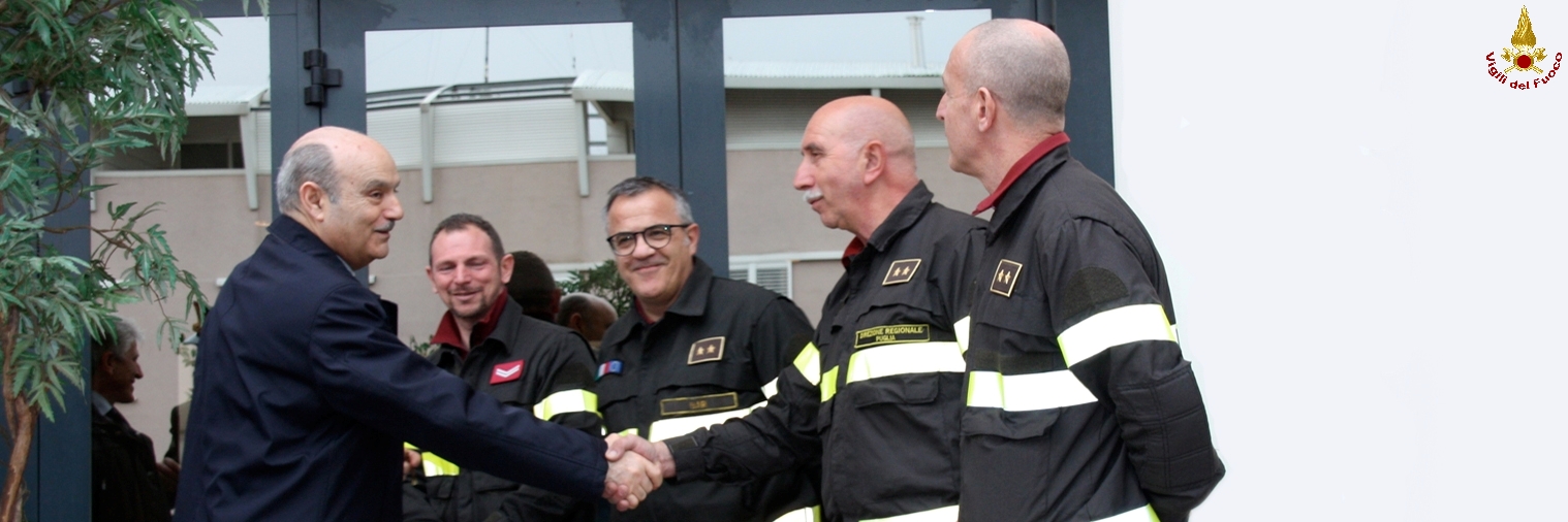 Bari, il Capo Dipartimento incontra i Vigili del Fuoco