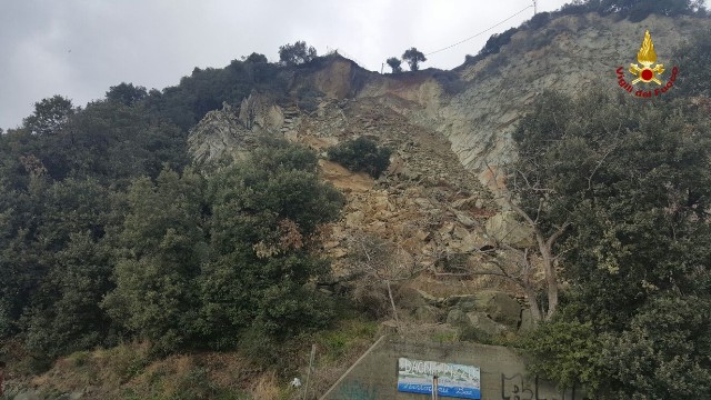 frana ad Arenzano sulla SS Aurelia