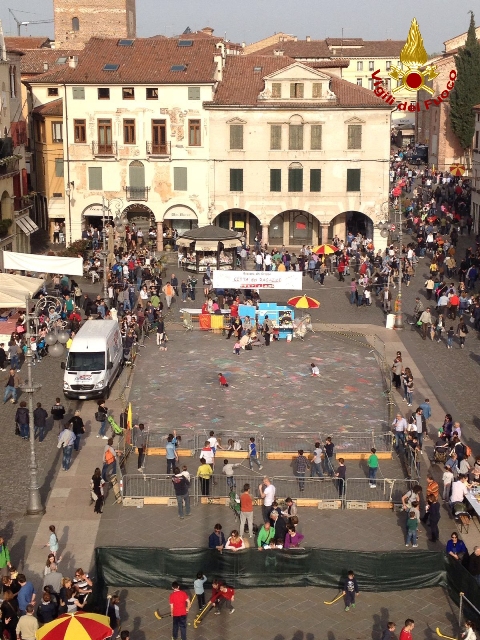 Vicenza, i vigili del fuoco partecipano a "la Città dei Ragazzi" a Bassano del Grappa