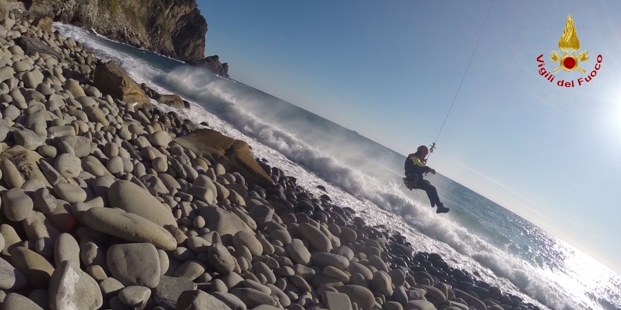 Una fase dell'intervento