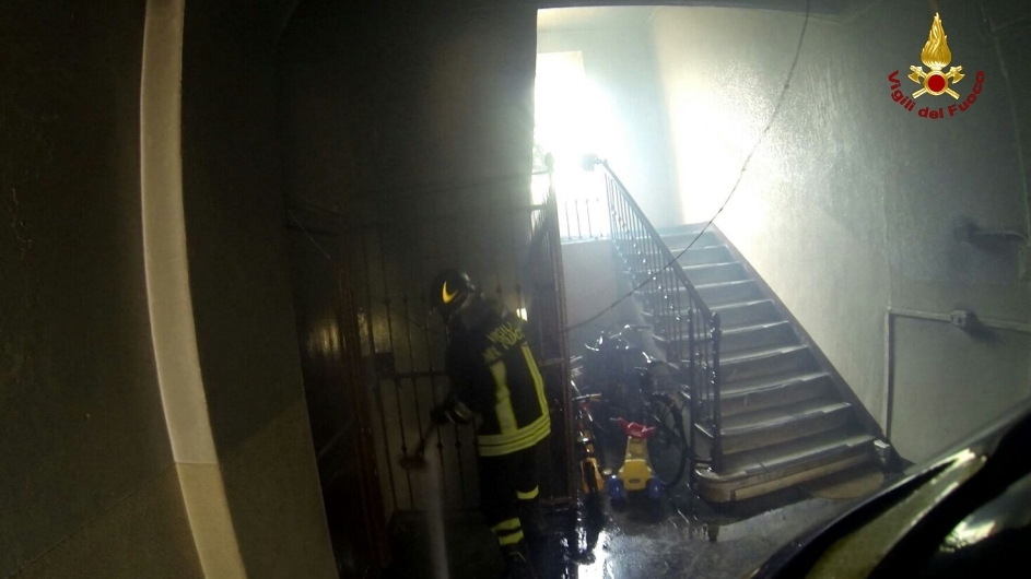 Savona, incendio scantinato a Cairo Montenotte