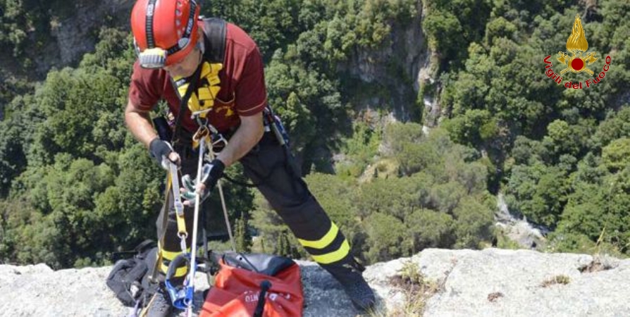 Una fase dell'intervento