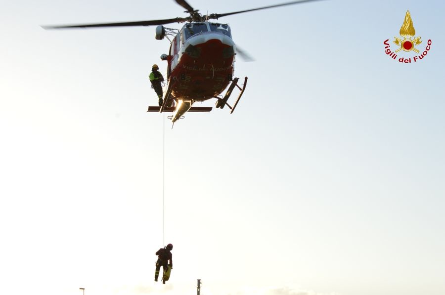 Catania, soccorsa una donna presso i laghetti di Cavagrande ad Avola