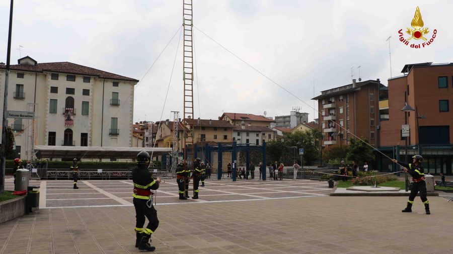 Vicenza, 50° Anniversario dell'istituzione del distaccamento dei Vigili del Fuoco di Schio
