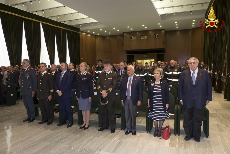 Rotary Club, assegnazione borse di studio