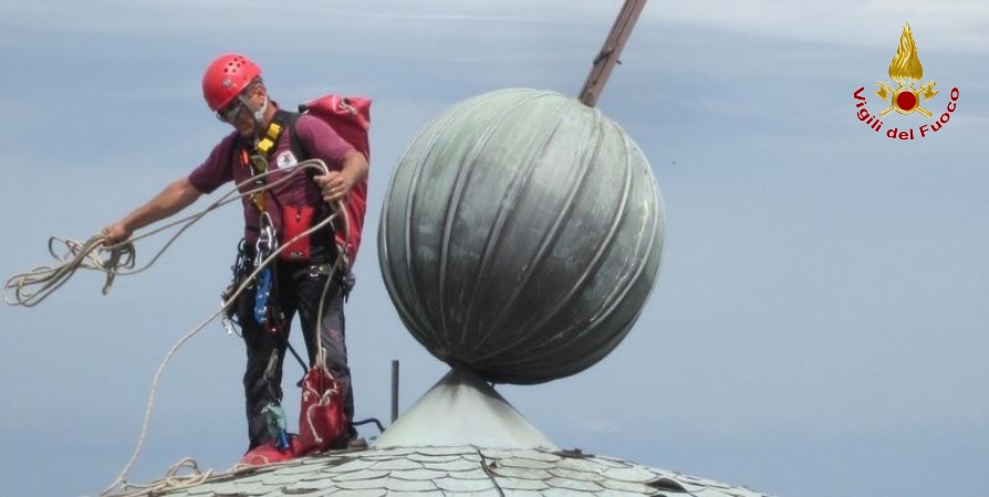 Reggio Calabria, intervento presso la Chiesa "Santissima Immacolata" nel comune di Polistena