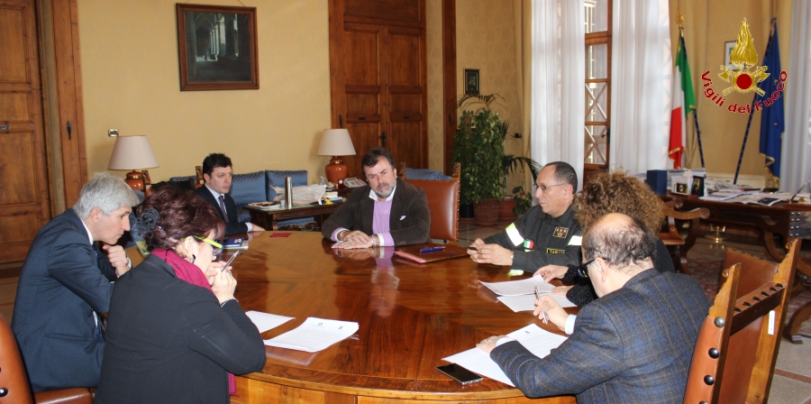 Taranto, accordo di collaborazione tecnica tra il Dipartimento dei Vigili del Fuoco, Soccorso Pubblico e Difesa Civile e il Commissario Straordinario per la bonifica