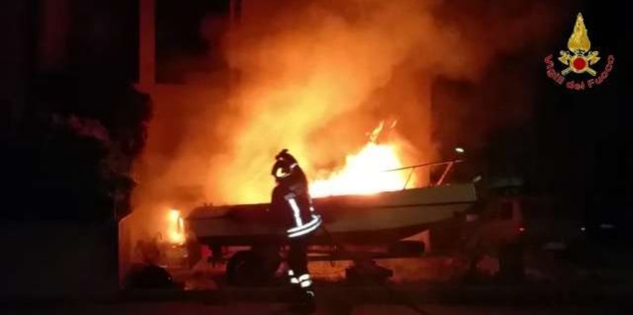 Reggio Calabria, numerosi interventi per l'emergenza incendi boschivi