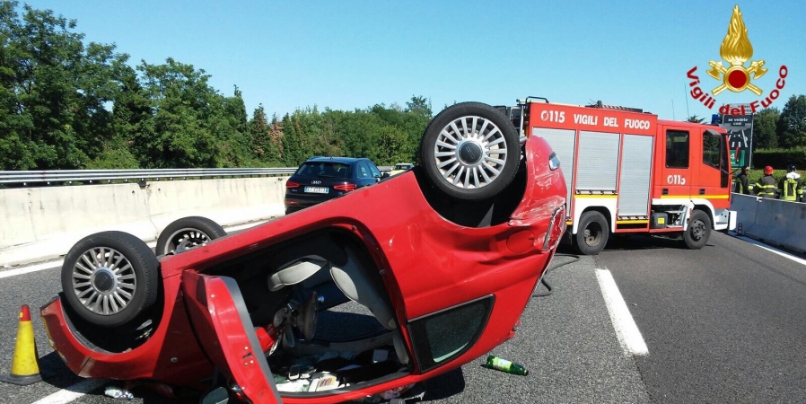 Varese, incidente stradale sull'autostra dei Laghi "A8"