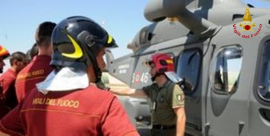 Brindisi, addestramento aeroportuale tra Vigili del Fuoco ed Aeronautica militare