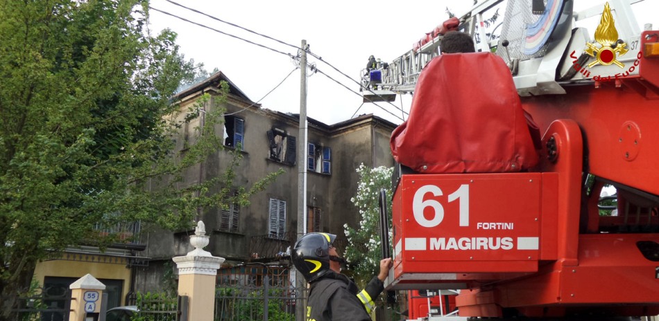 Padova, incendio in una palazzina in stile liberty