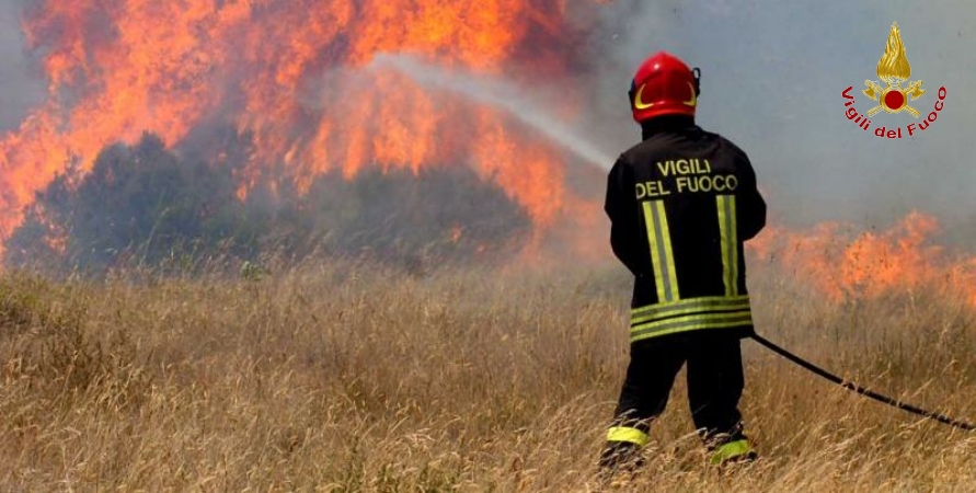 Catanzaro, avviata la convenzione, per la partecipazione delle squadre dei Vigili del Fuoco alla campagna antincendio boschiva 2016, fra la Regione Calabria e il Dipartimento dei Vigili del Fuoco