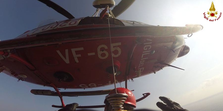 Genova, tratto in salvo escursionista