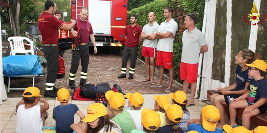 Pordenone, i Vigili del Fuoco all'evento "papà ti salvo io"