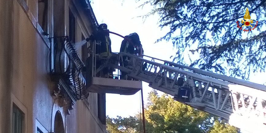 Padova, incendio alla Mater Dei