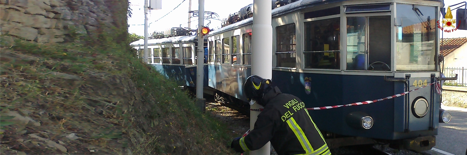 Trieste, scontro frontale tra due tram