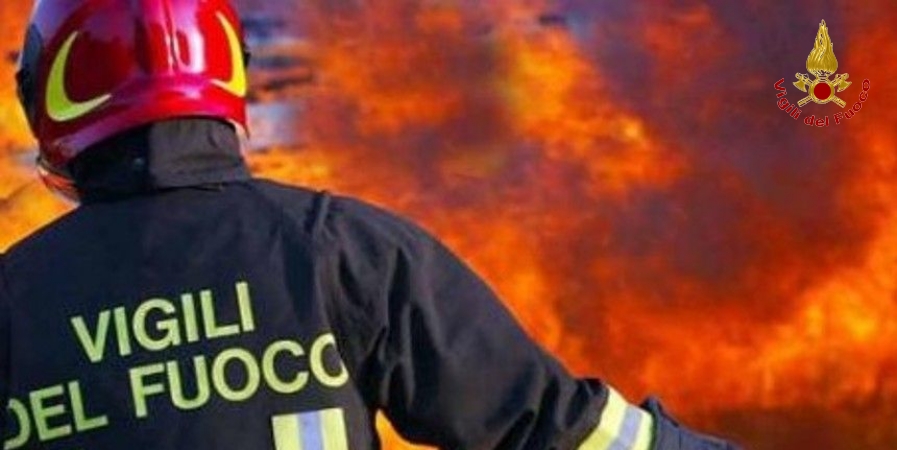Savona, incendio di un appartamento nel quartiere Legino