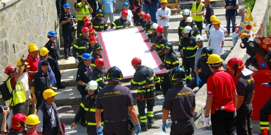 Arquata del Tronto, recuperata la Sindone conservata nella Chiesa di San Francesco