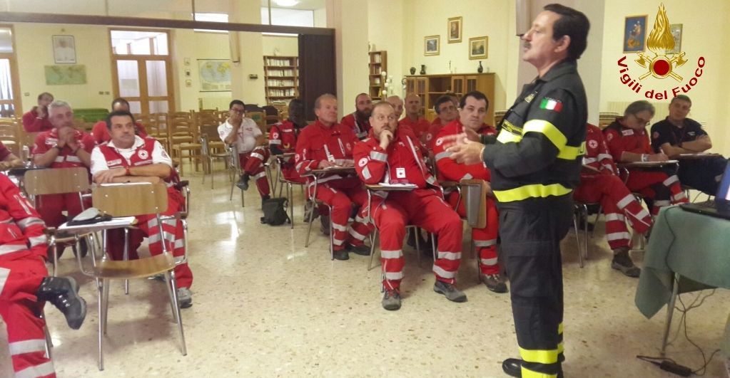 Firenze, il Direttore regionale, ing. Gregorio Agresta presso il Campo scuola della C.R.I. ad Alpe di Poti