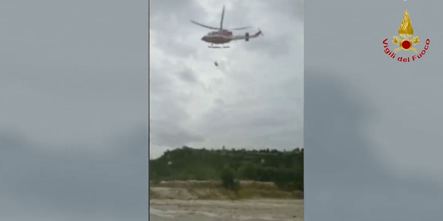 Maltempo nel lazio. Tratto in salvo automobilista travolto dalle acque del Fiume Marta