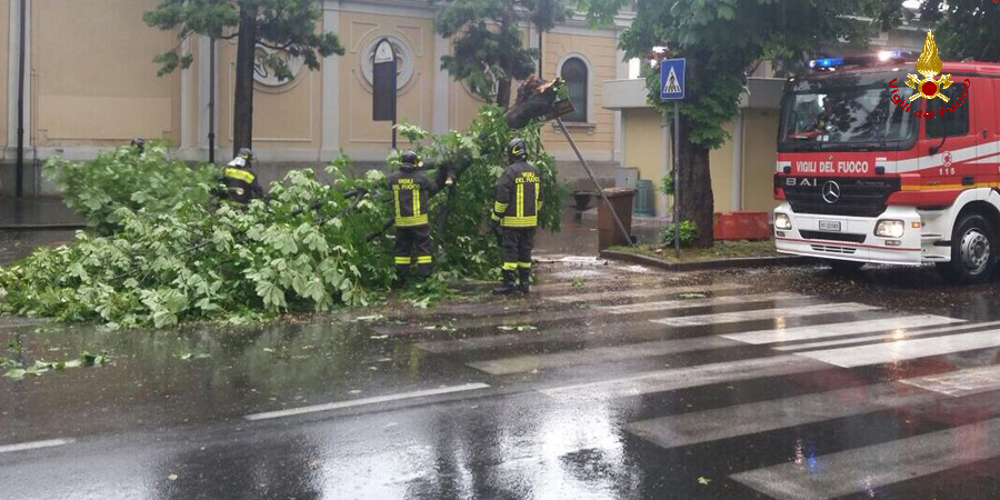Foggia, la zona del Gargano colpita da un forte nubifragio
