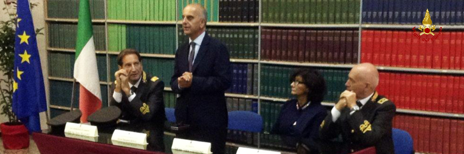 Il Sottosegretario Gianpiero Bocci visita i Comandi di Bergamo e Brescia