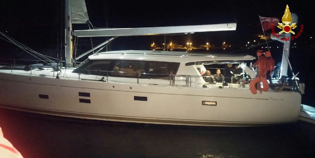 La Spezia, soccorsa imbarcazione nei pressi dell'isola della Palmaria