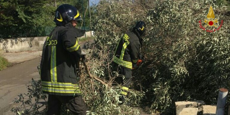 Lecce, violento nubifragio si abbatte su tutta la provincia
