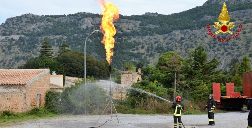 Palermo, svolta esercitazione con simulazione di travaso Gpl