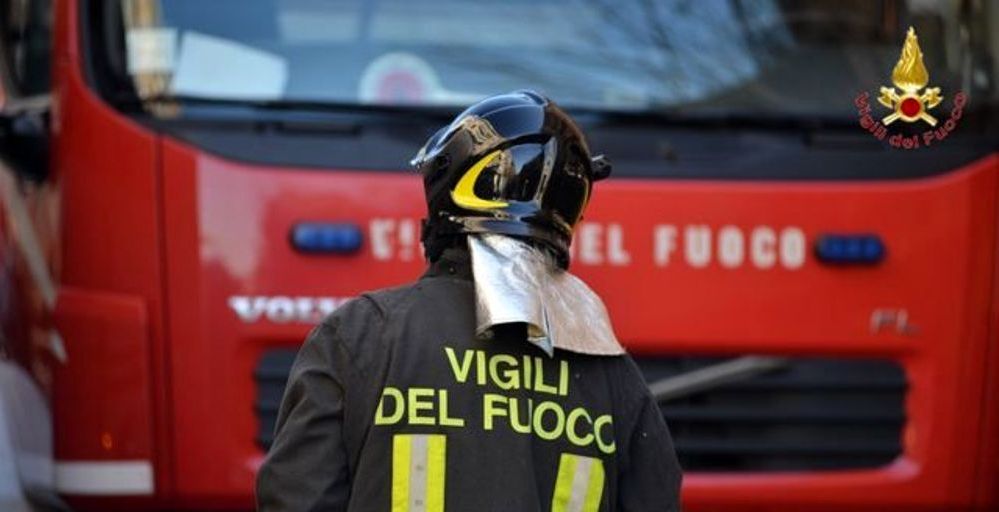 Trieste, incendio in un appartamento di edificio condominiale