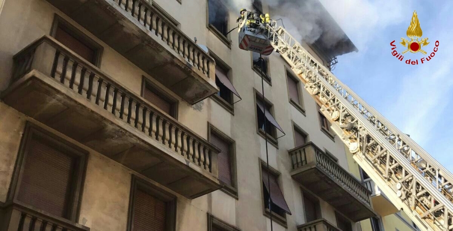 Firenze, incendio in un appartamento